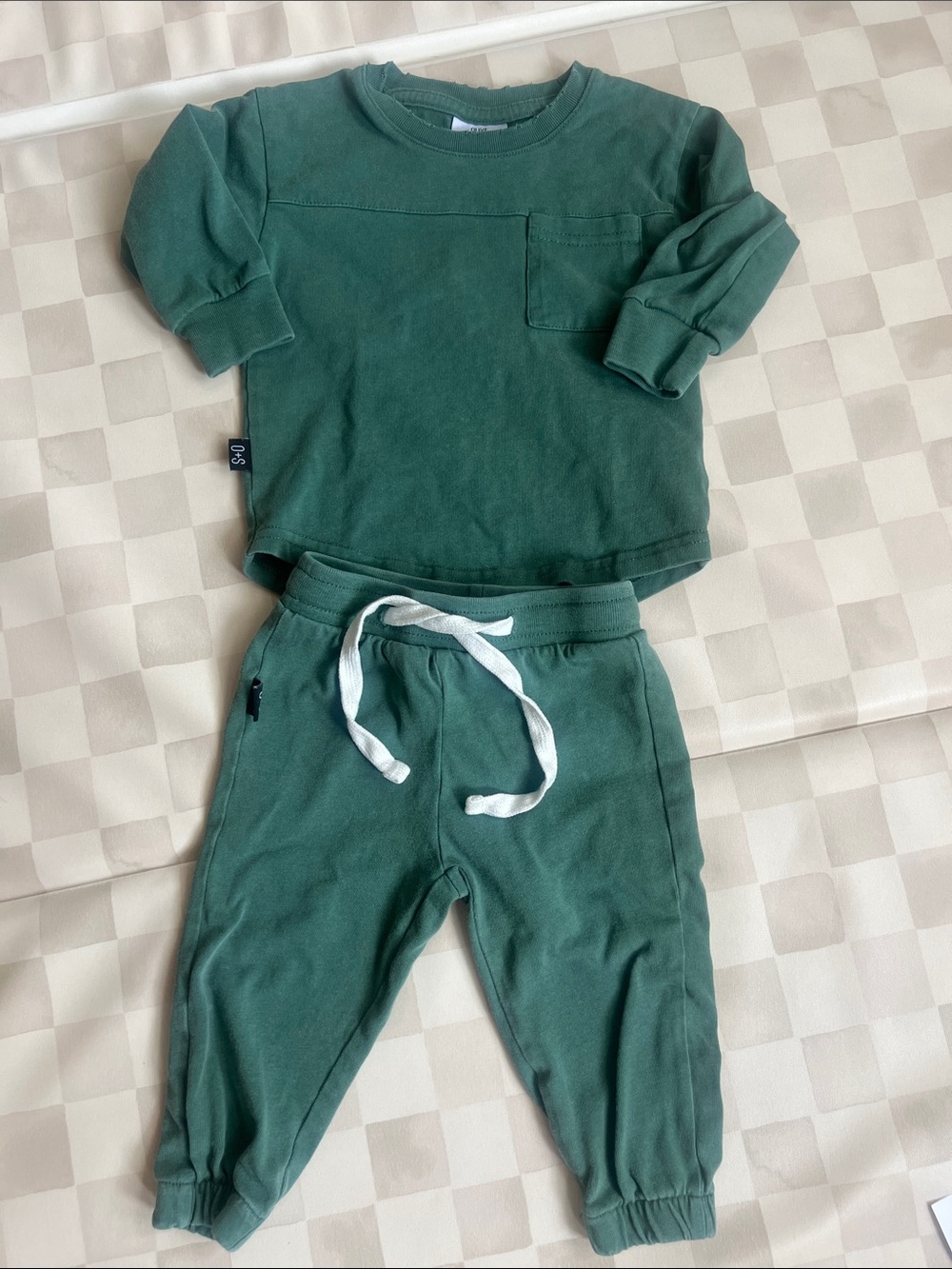 Olive + Scout green long sleeved set, 6-12 mo